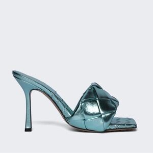 Bottega Veneta Lido intrecciato Leather Heeled Mule Sandals in Icy Blue Moon NWT